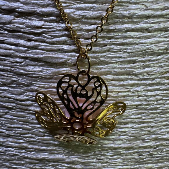 Gold Tone Necklace with pink rose filigree flower pendant 18" Chain  JW1478 - Picture 6 of 9